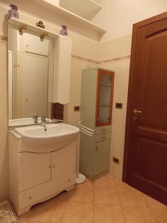 Anastasio II Bed & Breakfast โรม ภายนอก รูปภาพ