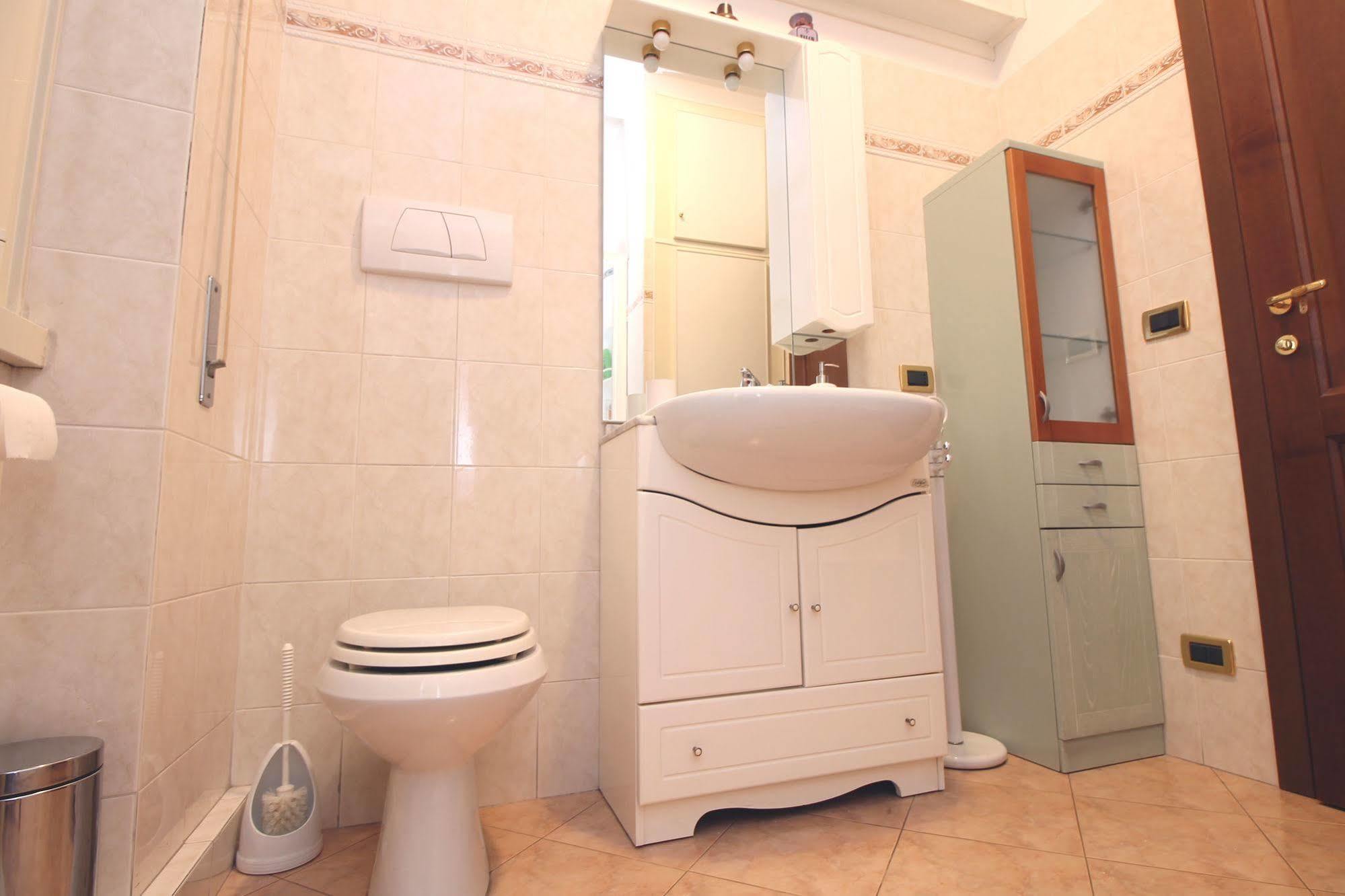 Anastasio II Bed & Breakfast โรม ภายนอก รูปภาพ