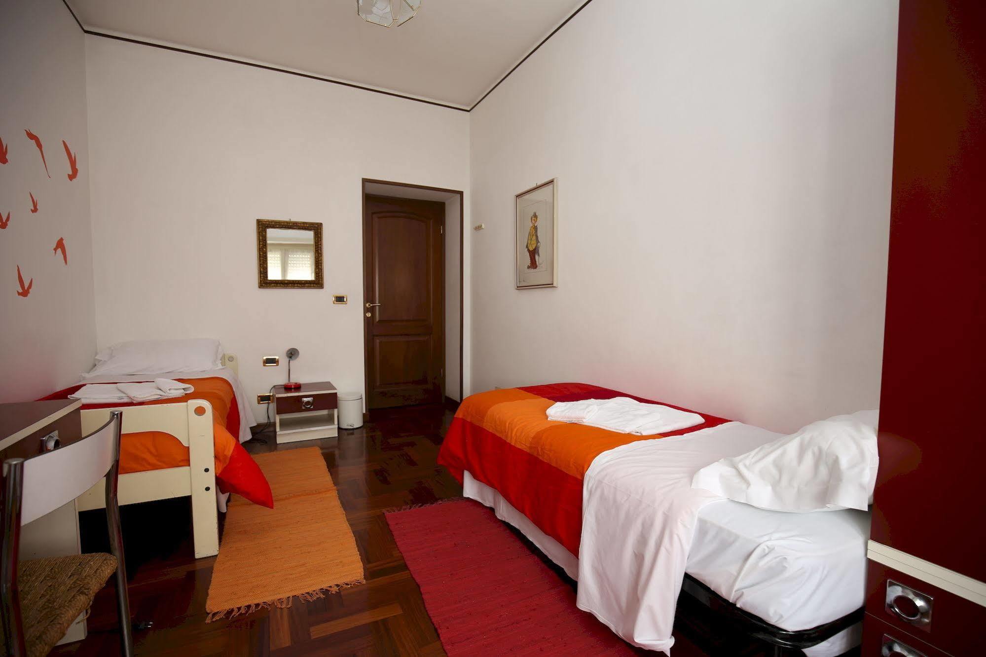 Anastasio II Bed & Breakfast โรม ภายนอก รูปภาพ